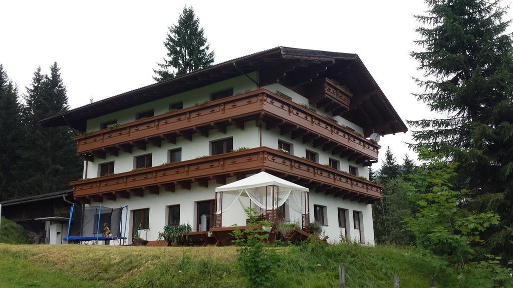 Haus Izabella Lägenhet Filzmoos Exteriör bild